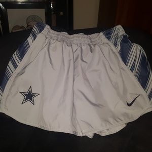 Dallas cowboys gray shorts - small